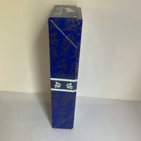 Barbie Winter Velvet Special Edition Avon Exclusive 1995 First in Series NIB - Picture 9 of 12